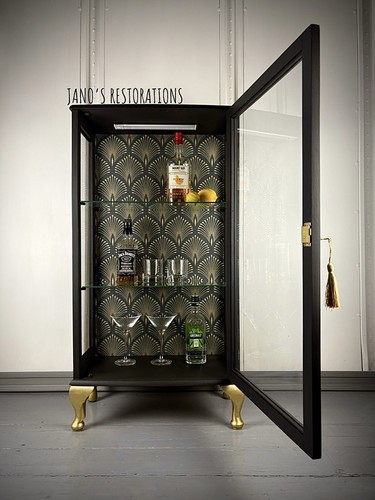 Black gold art deco vintage - &,