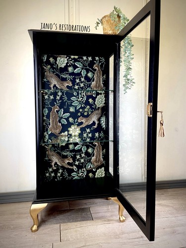 Black gold cheetah leopard - gold,